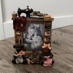 Charming Bear-Themed frame